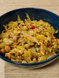 Repollo con garbanzos y bacalao al ajo negro