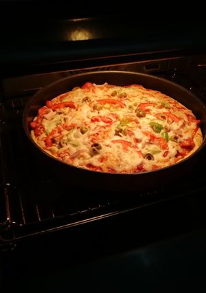 صورة لوصفة بيتزا 🍕 بالعجينة الأصلية الايطالية 😋🇮🇹