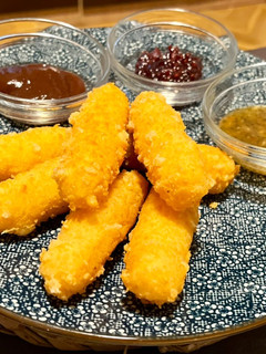 Una foto de Fingers de queso 🧀 sin lactosa y sin gluten