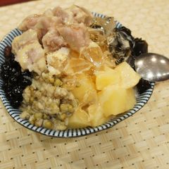 A picture of Taiwanese Shaved Ice.