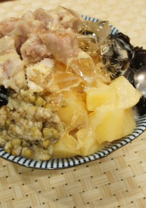 A picture of Taiwanese Shaved Ice.