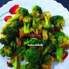 A picture of Broccoli Stir Fry.