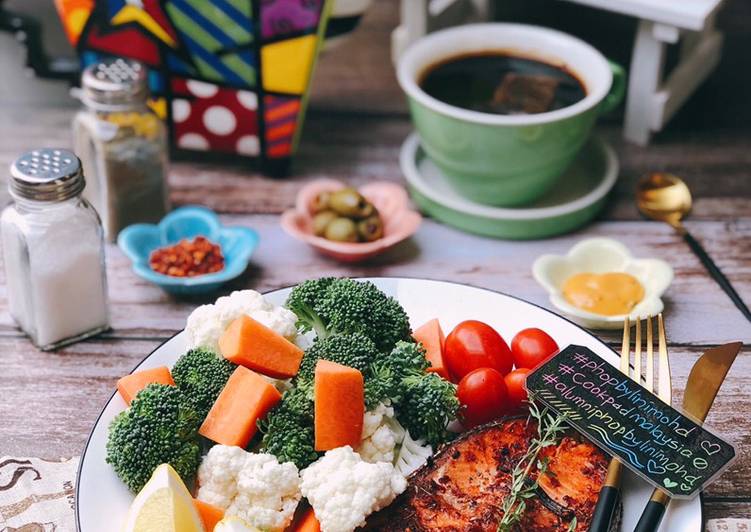 Langkah Mudah Memasak Salmon Grilled #PhopByLiniMohd versi Ketogenic yang Lezat