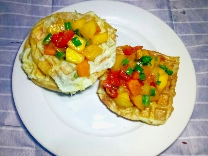 Simple Way Make Recipe Waffles and Omellet topped with glazed Honey Tomato Mango Salsa that is Perfect, Addictive}