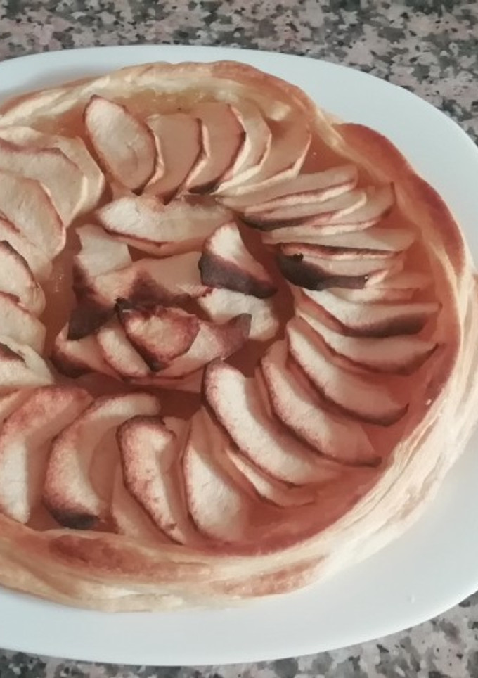Una foto de Tarta de manzana fácil y económica
