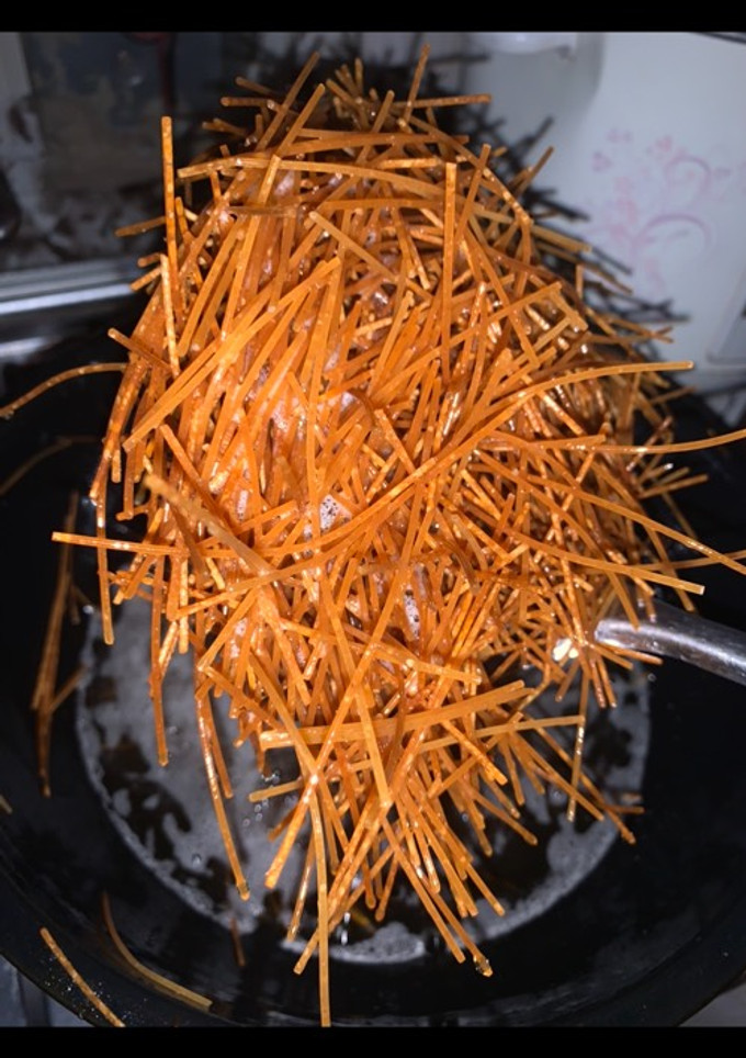 Brown spaghetti 🍝 ainihin hoton girkin