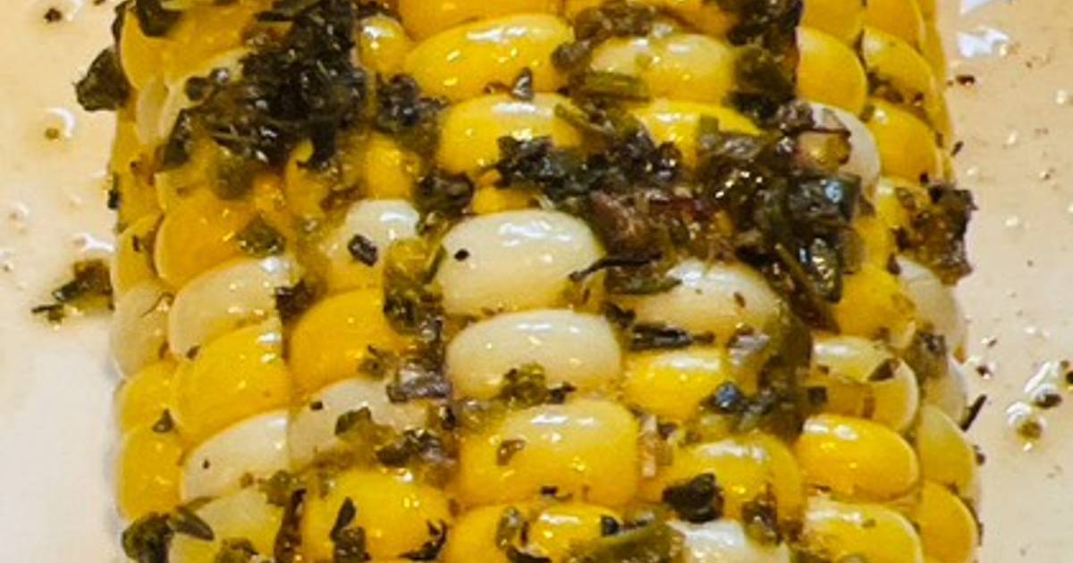Corn on the Cob, Your Way: 4 Foolproof Methods for Juicy, Flavor-Packed Ears