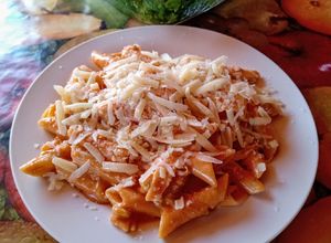 Una foto de One pot pasta rigati (mostaccioli)