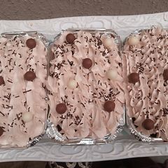 A picture of Chocolate whipped cream.