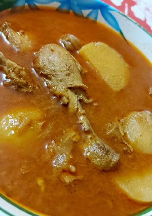 A picture of Simple chicken Aloo shorba.