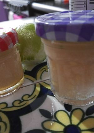 Una foto de Yakult de suero de kéfir