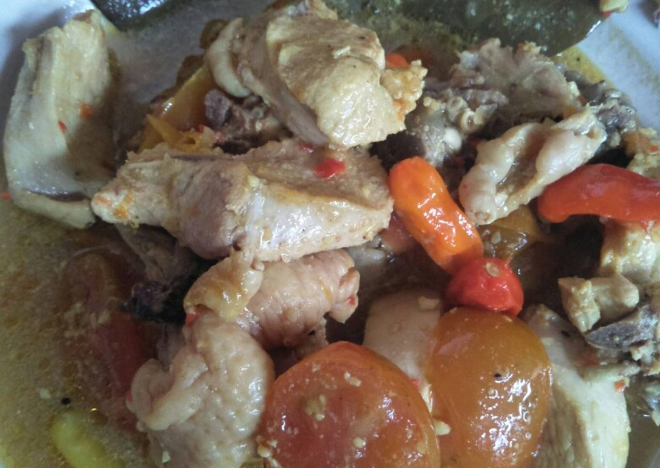 Garang asem ayam tanpa daun pisang dan blimbung wuluh