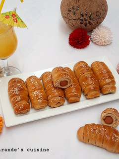 A picture of Sausage rolls.