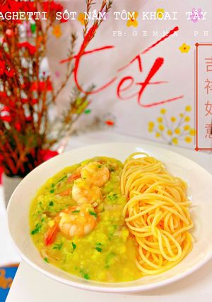 Hình của món Spaghetti (mì ý) sốt nấm tôm khoai tây.