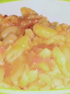A picture of Red sauce macroni.
