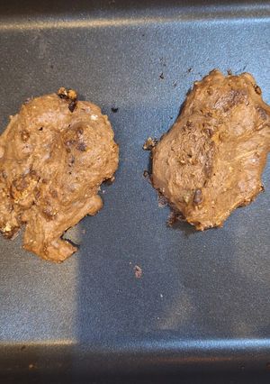 A picture of Keto cookies.