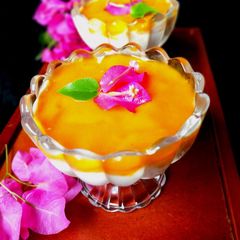A picture of Mango panna cotta.
