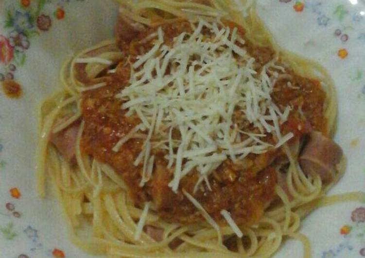 Spaghetti tuna sauce