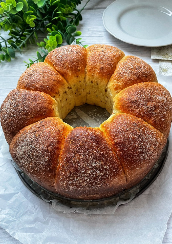 Una foto de Pan dulce de aceite, naranja y anís