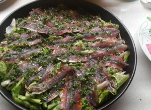 Foto di Torta di scarola e alici