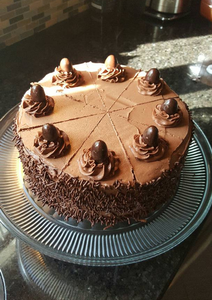 A picture of Chocolate Layer Cake.