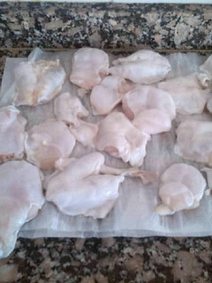 Una foto de Kokotxas de bacalao con berberechos
