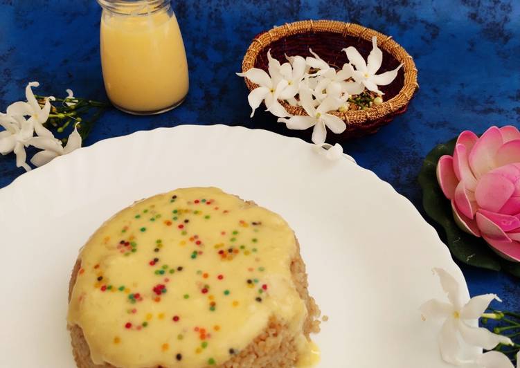 Broken wheat cake with pineapple custard