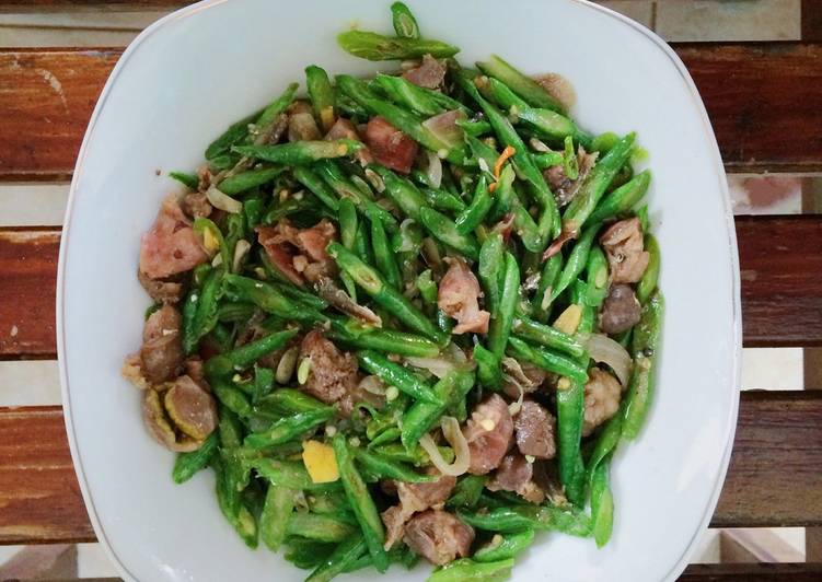 Resep Tumis ati ampela kacang panjang yang simpel