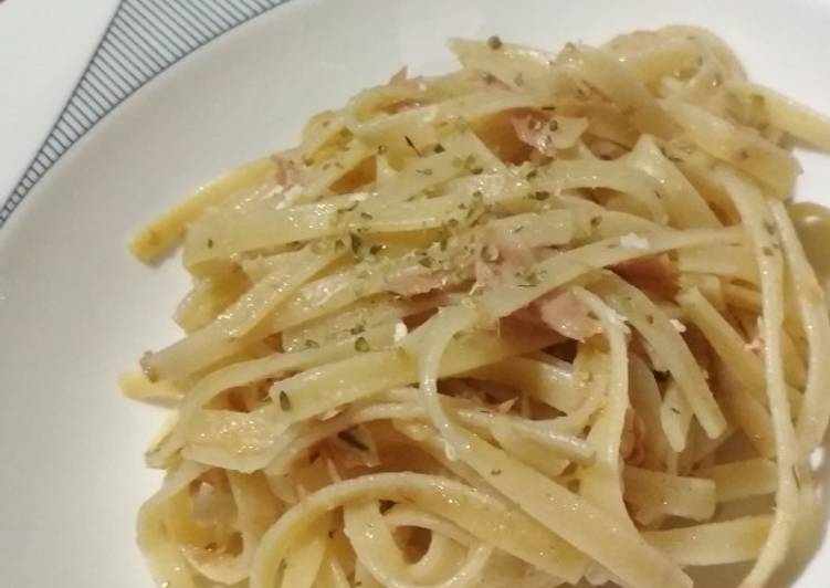 makanan Spaghetti Tuna Aglio Olio Olala Jadi, Lezat