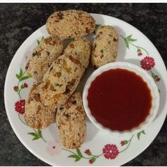 A picture of Leftover poha rolls.