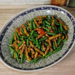 A picture of Tumis Kacang Panjang Tempe.