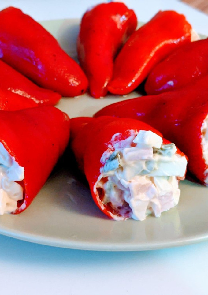 Una foto de Piquillos fríos: pavo & queso