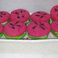A picture of Watermelon_shaped cookies.