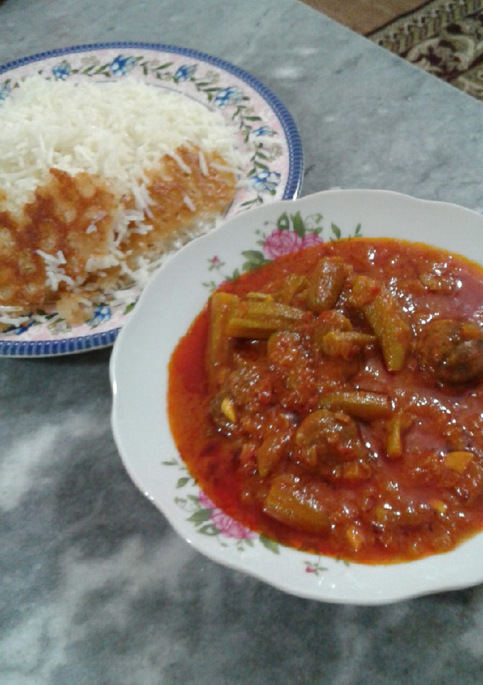 عکسی از دستور خورشت بامیه خوزستانی