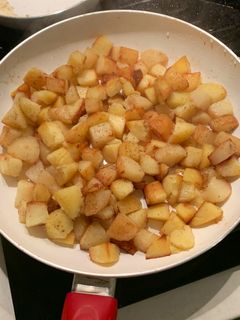 Фото Смажена картопелька на сковорідці.