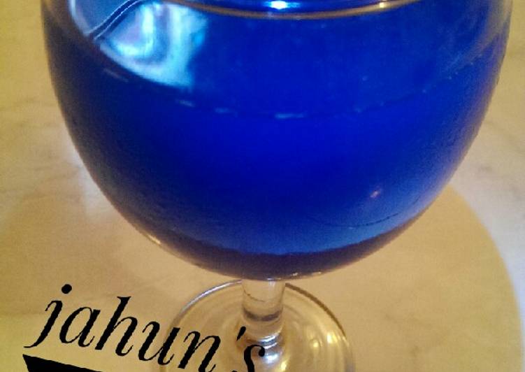 Easiest Way to Prepare Any-night-of-the-week Electric Blue Lemonade