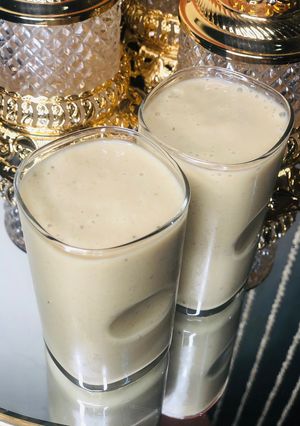 Banana Smoothie ainihin hoton girkin