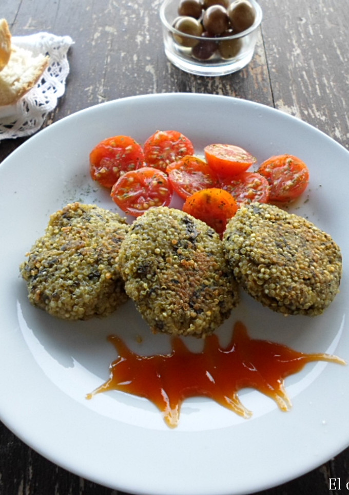 Una foto de Medallones de quinoa y espinacas