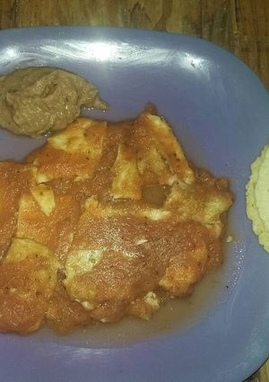Una foto de Huevos a caballo