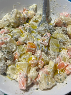 Una foto de Ensaladilla con gambas