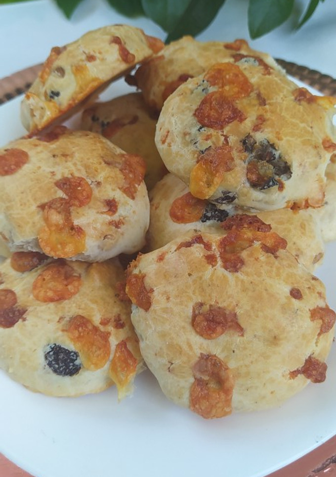 Una foto de Pancitos Tipo Chipá con  Nueces y Pasas de Uva🧉🧉