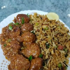 A picture of Cabbage Manchurian.