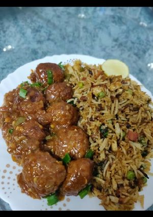 A picture of Cabbage Manchurian.