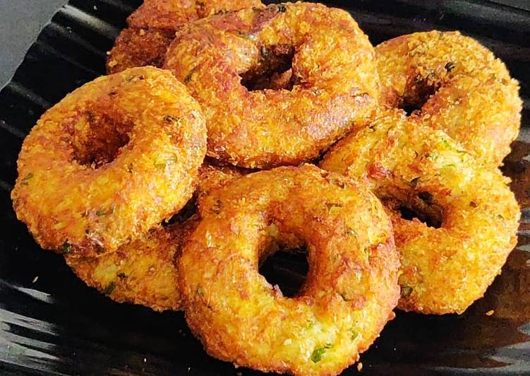 Recipe of Perfect Aloo Donuts | Potato Doughnuts Recipe