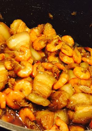 Hình của món Thịt kho "tàu" trộn tôm đất.