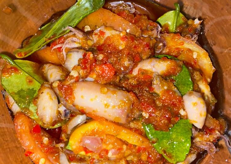  Resep Sambal cumi mercon oleh Ira I M Cookpad