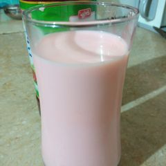 A picture of Doodh Jamishirin.