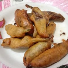 A picture of Chilli Fritters 🌶️🌶️🌶️.