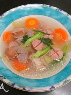 Foto resep Sup macaroni sosis enak