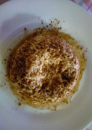 Una foto de Flan de manzana 🍎🍎
